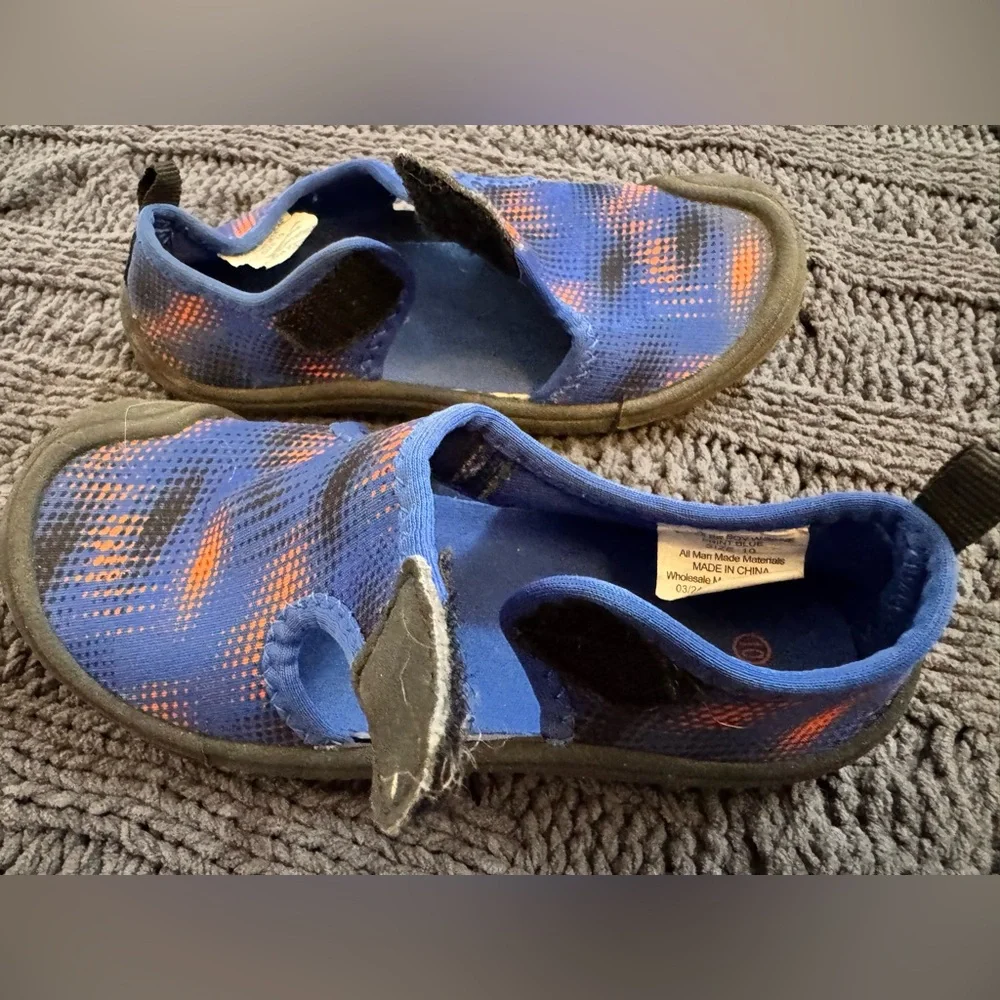 Kids Slip-On Water Shoes in Blue & Orange Toddler Size 10